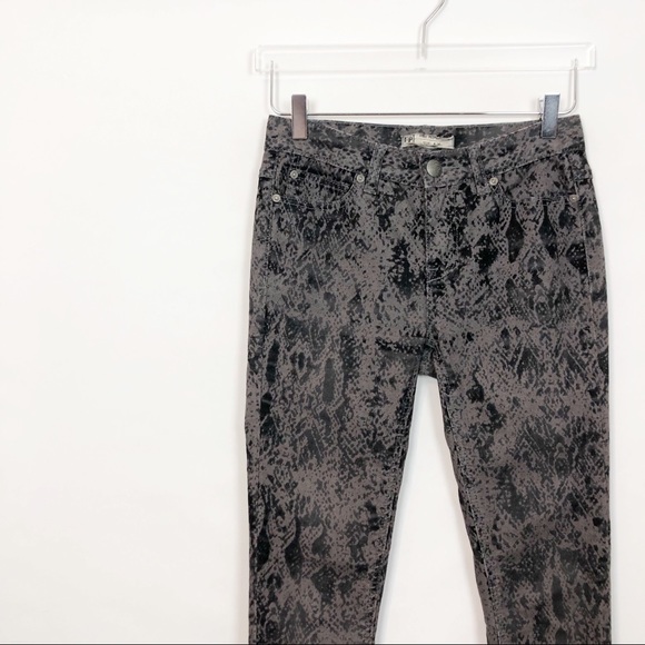 Free People Gray Velvet Snakeskin Skinny Jeans 25 - Picture 3 of 8